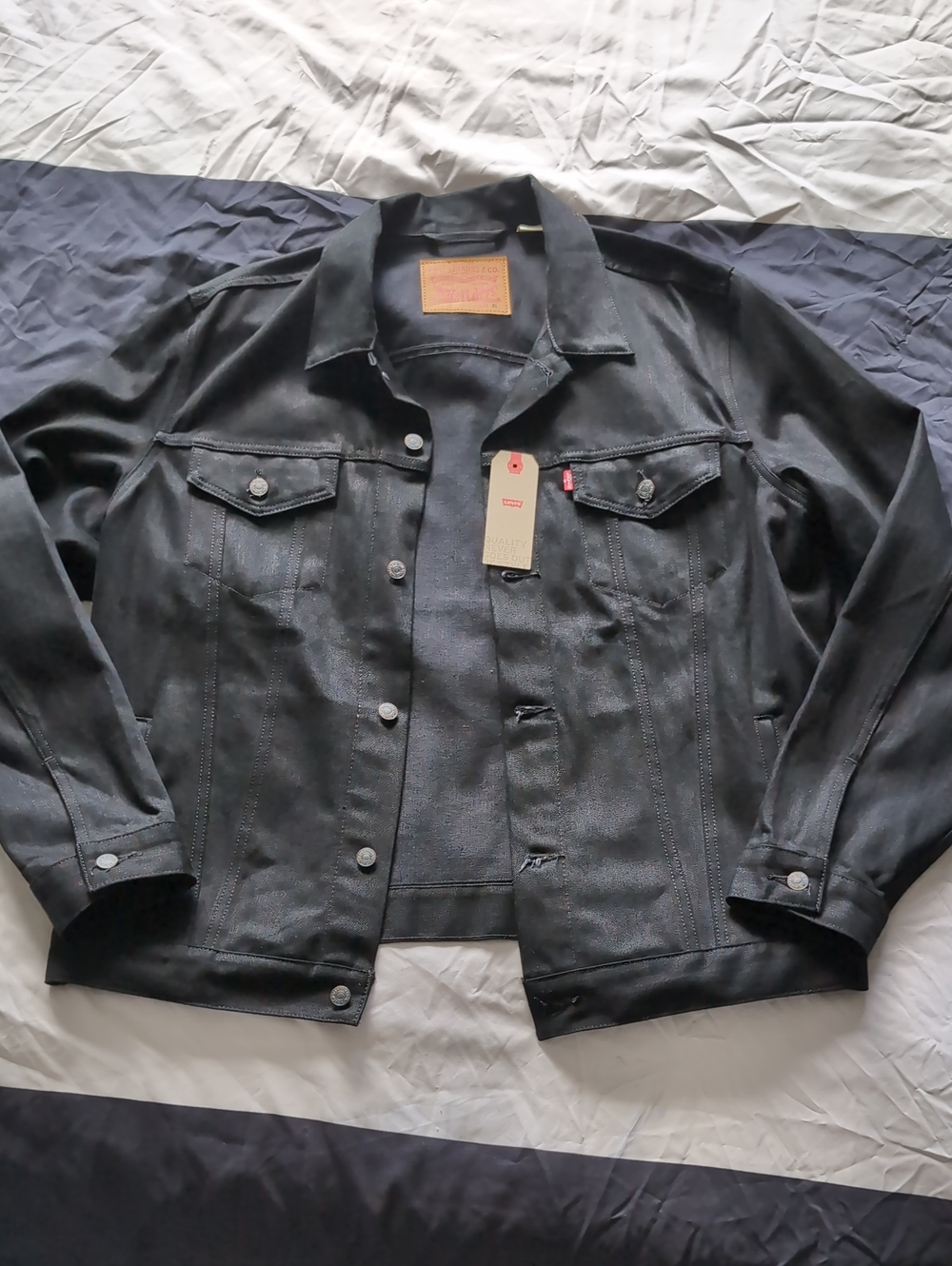 Levi's Black Men's Denim Trucker Jacket with Button Front - Sz XLT